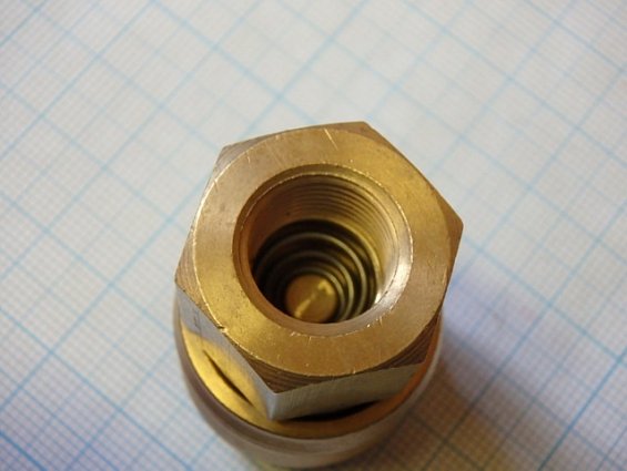 Пневморозетка RINO NW5.5 MAFA соединительная БРС 16021124 Brass Air-Quick Coupler FemaleThread 1/4"