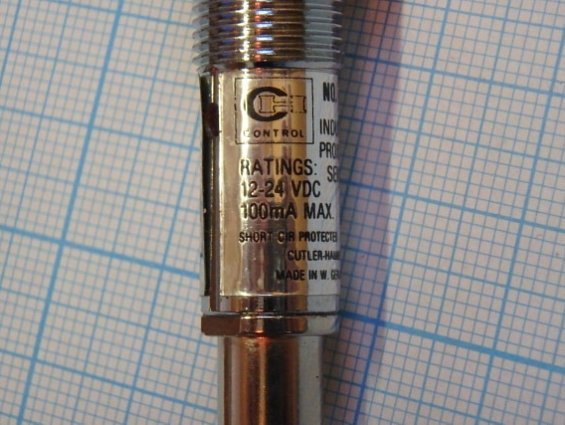 Выключатель бесконтактный CULTER-HAMMER E57MA12T111 M12 12-24VDC 100mA SERIES A1