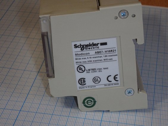 База schneider electric Modicon ABE7-H16R21 ABE7H16R21 made in France новый без заводской упаковки