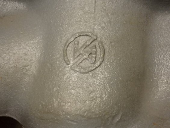 Клапан вентиль запорный 15с52нж9 15с27нж1М Ду32 Ру63 Ру64 стальной фланцевый с ручным приводом