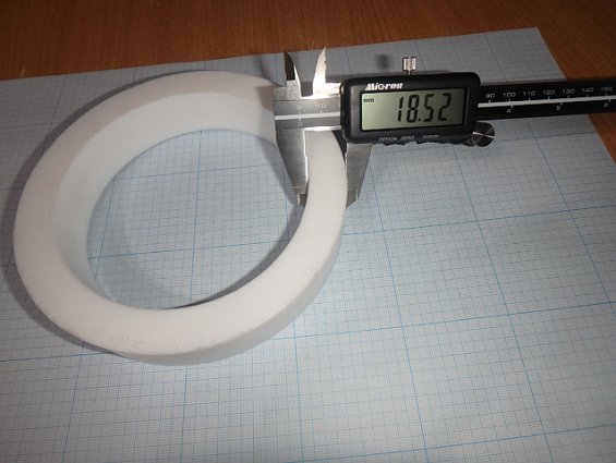Втулка фторопластовая Ф4 белая кольцо 158/121х30 ТУ6-05-810-88 Dвнешний=158мм Dвнутренний=121мм