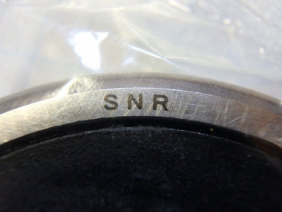 Подшипник SNR 6304EEC3 закрытый с обеих сторон