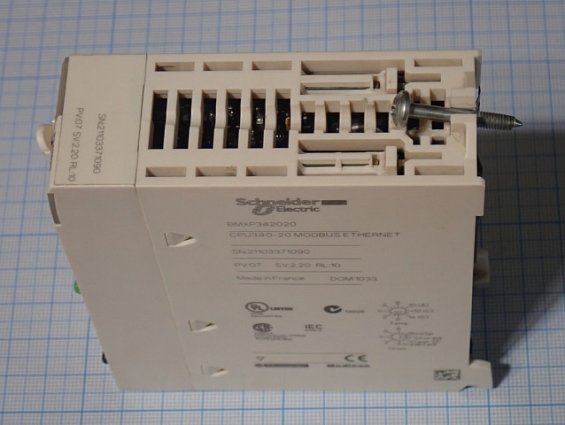 Центральный процессор Schneider Electric BMXP342020 Made in France БЕЗ ОРИГИНАЛЬНОЙ УПАКОВКИ