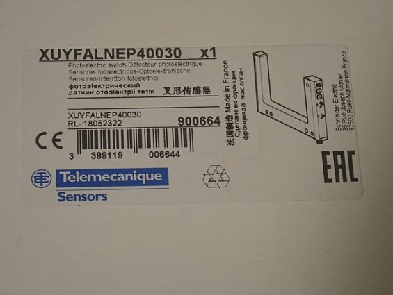 Фотоэлектрический датчик вилочный Telemecanique XUYFALNEP40030