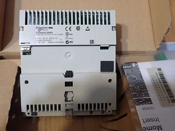 Базовый блок Schneider Electric 170AAO12000