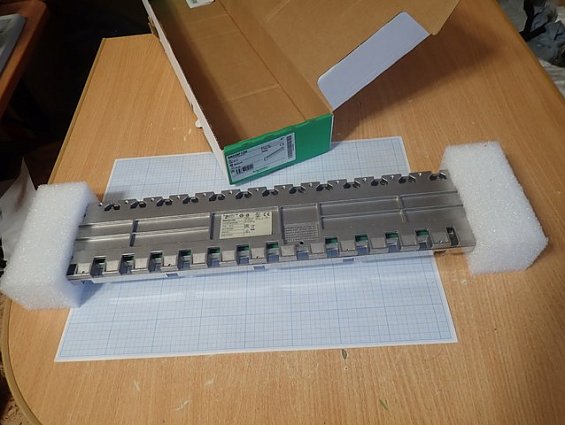 ШАССИ Schneider Electric BMXXBP1200