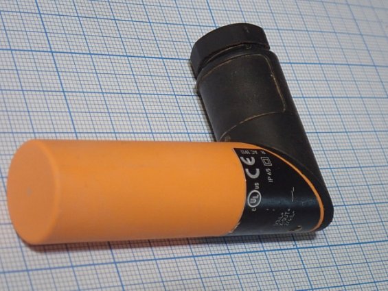 Датчик индуктивный ifm IA5062 IAE3010-BPKG 10...36V DC 250mA 10mm IP65 БЫВШИЙ В УПОТРЕБЛЕНИИ ТЕХНИЧЕ