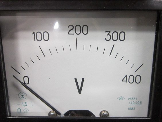 М381 400V Кл.т 1,5 120х120х60мм вольтметр предназначен для измерения постоянного напряжения М381 400V Кл.т 1,5 120х120х60мм вольтметр предназначен для измерения постоянного напряжения