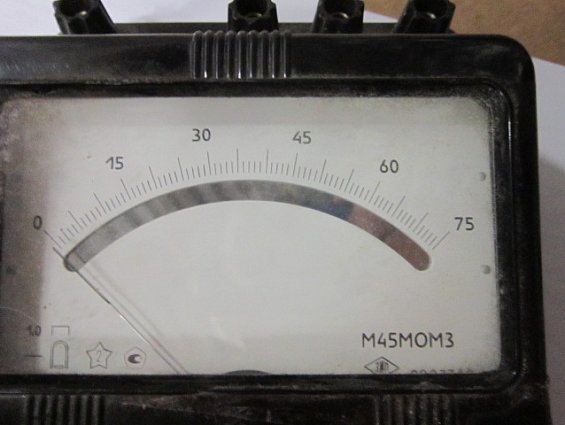 Вольтметр М45МОМЗ 150-300-600В 150V 300V 600V шкала 75 Кл.т 1,0 125х110х55мм