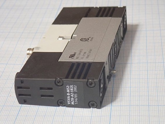 Распределитель FESTO VSVA-B-M52-MZH-A2-1R2L 534785 БЫВШИЙ В УПОТРЕБЛЕНИИ