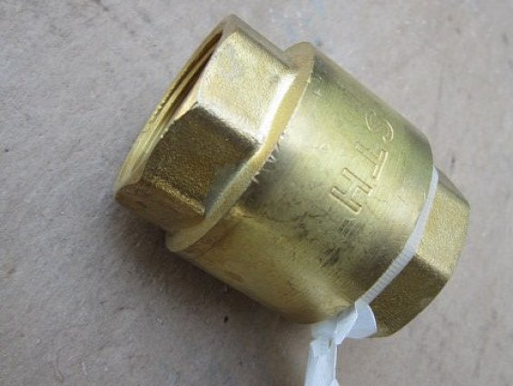 Клапан обратный латунный для воды STH 10305 NY 1" ДУ25 DN25 РУ16