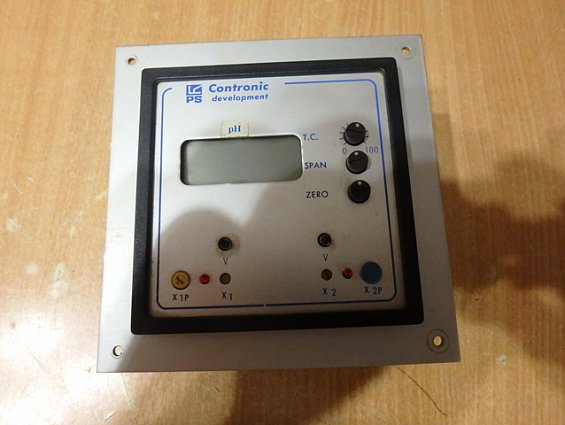 Регулятор microprocessor ph/mV&C meter ph contronic 00131-PFL 220V 50Hz 4-20mA 0-14pH