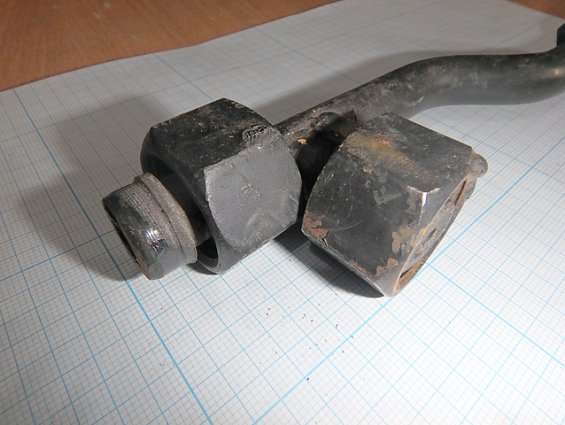 Трубка стальная импульсная тройник вентильного блока ТК-КМЧ-ВБ М22х1.5 Ру160