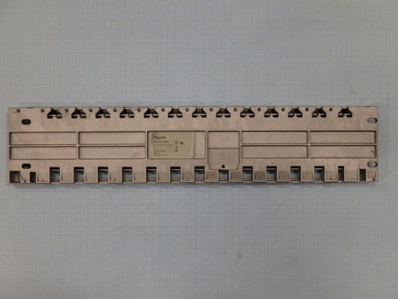 ШАССИ Schneider Electric BMXXBP1200RU Сделано в России