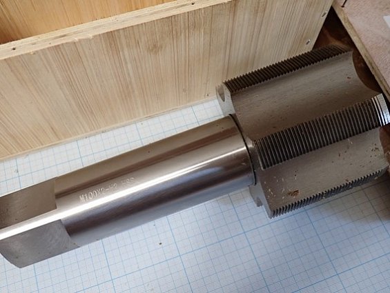 Метчик M100х2mm HSS