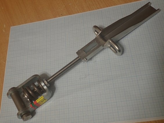 Компенсационная ручка зажима рамы грохота ROTEX R3421A AA/SS