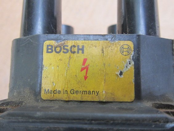 Катушка зажигания bosch 0221503001 made in Germany бывшая в употреблении