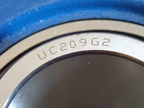 Подшипник SNR UCFC.209