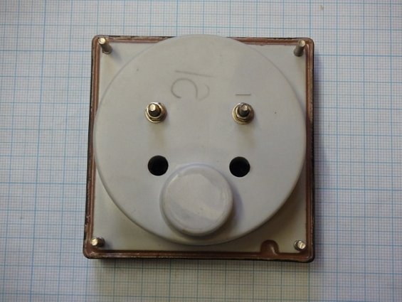 Миллиамперметр М42300 шкала 0-5mA Кл.т1.5 1986г.в СДЕЛАНО В СССР