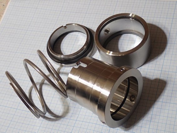 Уплотнительный узел SEALING UNIT насоса APP33-100 №100251374 LATTY Seal B182 060-130973