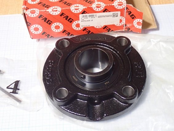 Подшипник FAG UCFC209-J7 MADE IN VIETNAM