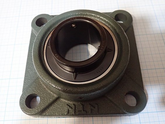 Подшипниковый узел UCF209 TY NTN JAPAN