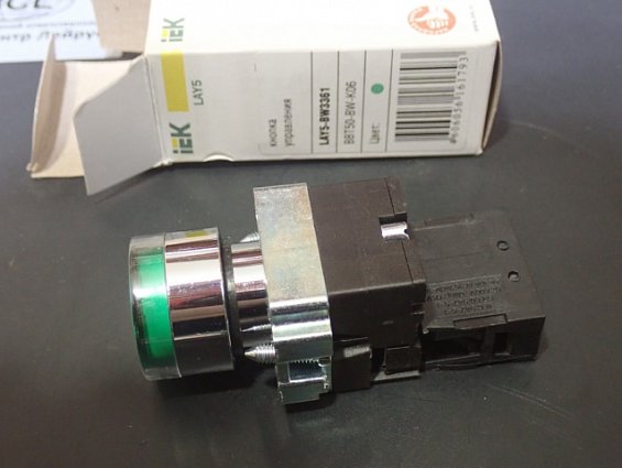 Кнопка управления iEK LAY5-BW3361 BBT50-BW-K06 ЗЕЛЕНЫЙ ЦВЕТ