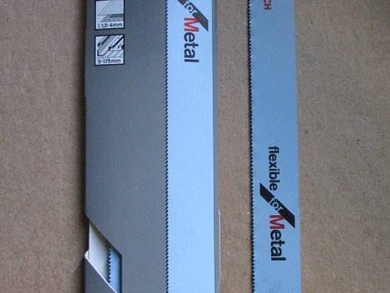 Полотно пильное по металлу для ножовки сабельной Bosch S1122EF bim 225х19х0.9mm/9"