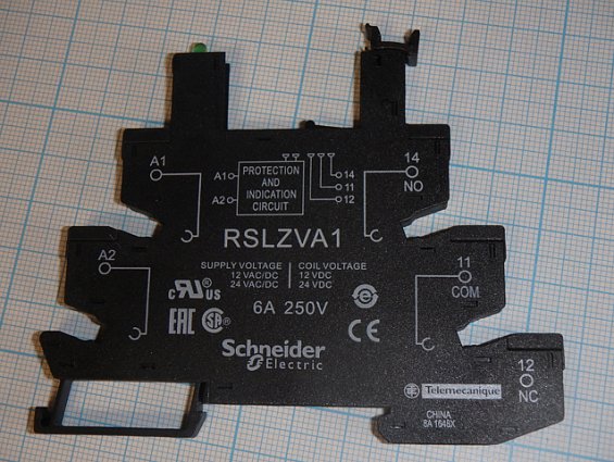 Розетка Schneider Electric RSLZVA1