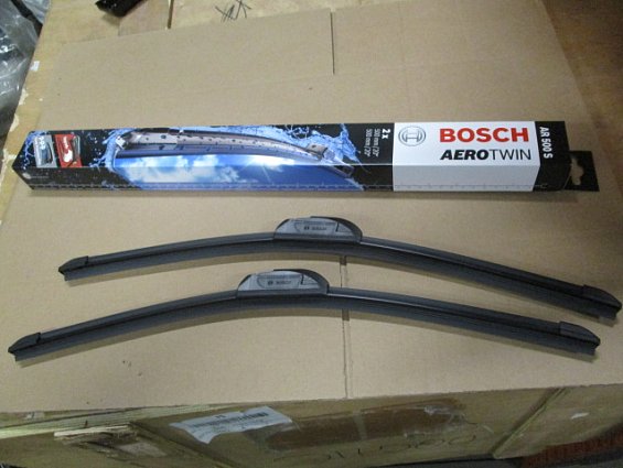 Щетки стеклоочистителя Bosch 3397009081 500/500 AEROTWIN переднего лобового стекла