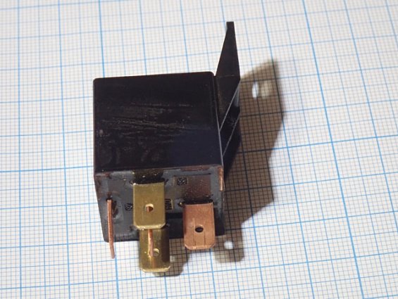 Реле SONG CHUAN 896-1CH-C1 12VDC 40A/30A 14VDC БЫВШЕЕ В УПОТРЕБЛЕНИИ ПОЧТИ НОВОЕ