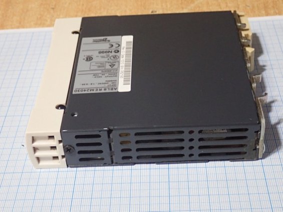 Блок питания Schneider Electric ABL8REM24030 940558 100-240VAC 24VDC 3A 72W