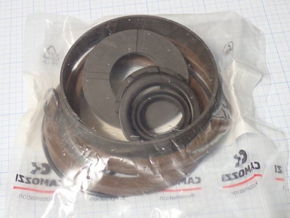 Ремкомплект CAMOZZI K02-40-125 60ah742-0460 набор уплотнений с манжетами поршня серия-40 D=125мм