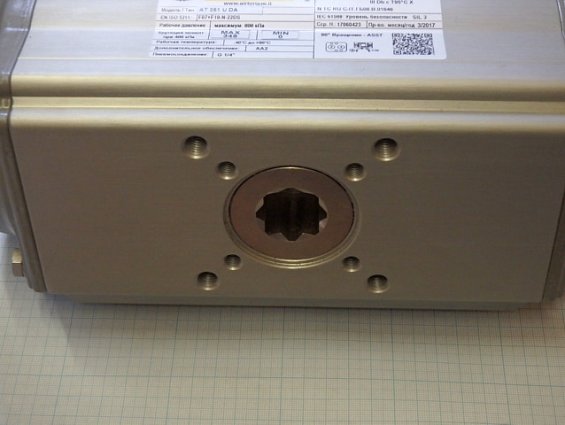 Пневмопривод AIR TORQUE AT351U-D-A F07+F10-N-22DS 8bar MAX 348Nm -40C...+80C G1/4" двойной квадрат 2