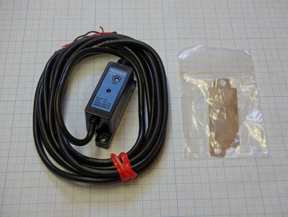 Датчик фотоэлектрический волоконный SENSOR FS-17 FS17 12-24VDC 502003