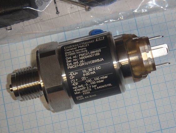 Преобразователь давления Endress+Hauser Cerabar PMC21-GR1U1CBWBJA -100...+100mbar 4-20mA