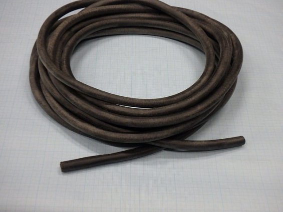 Трубка резиновая 8х2мм 1-1С диаметр наружный Ф8мм толщина стенки 2мм ГОСТ5496-76