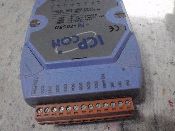Модуль icp das i-7055d дискретного 8-канального ввода и 8-канального вывода с изоляцией и индикацией