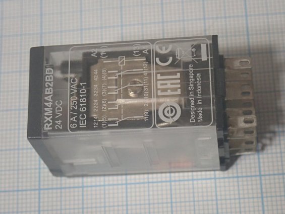 Реле Schneider Elecric RXM4AB2BD 24VDC 6A/250VAC IEC61810-1