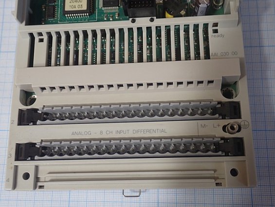 Модуль Schneider Electric 170AAI03000 БЫВШИЙ В УПОТРЕБЛЕНИИ