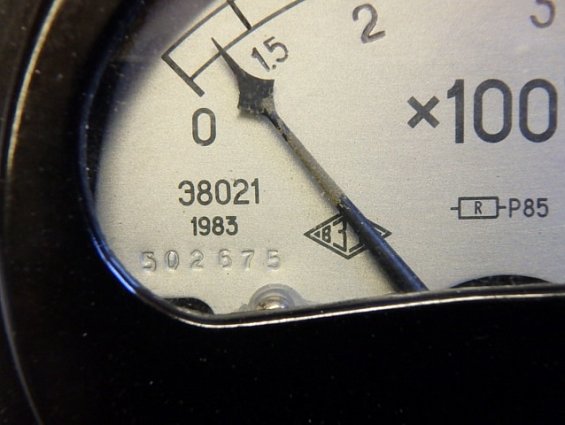 Вольтметр Э8021+Р85 шкала 0-450V Класс точности 2.5 ТУ25-04-1307-75 1983г.в