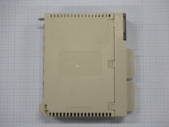 Контроллер Schneider Electric TSXDEY32D2K SN:21062502578 БЫВШИЙ В УПОТРЕБЛЕНИИ