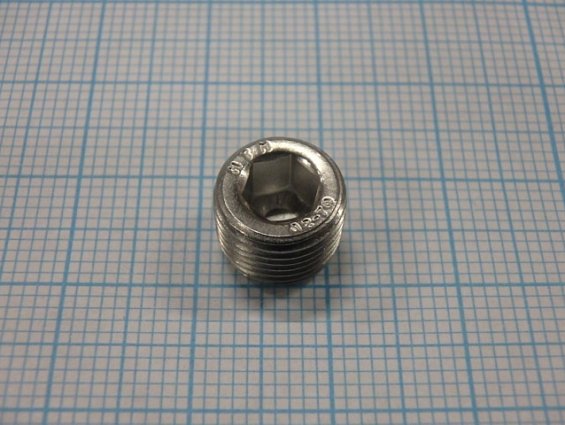 Пробка DIN906 R 1/8" А2 из нержавеющей стали резьбовая коническая