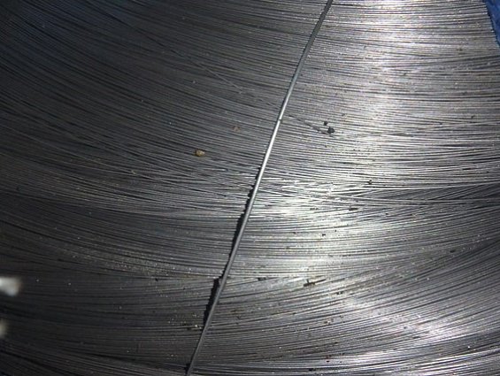 Проволока стальная углеродистая пружинная 2кл Б диаметр d=0.3мм ГОСТ9389-75