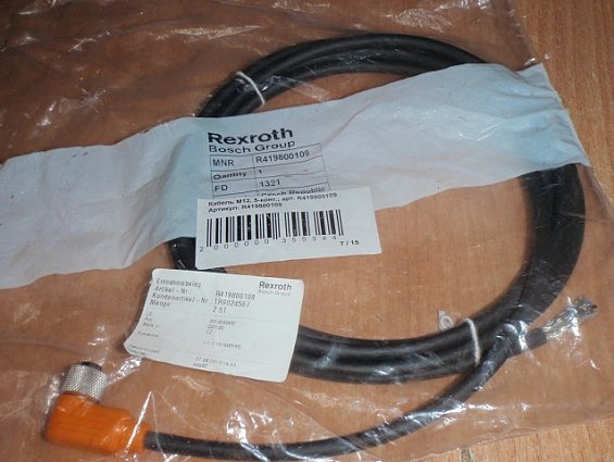 Кабель Rexroth Bosch R419800109 М12 5-конт connecting cable m12-ed02-L2.5m