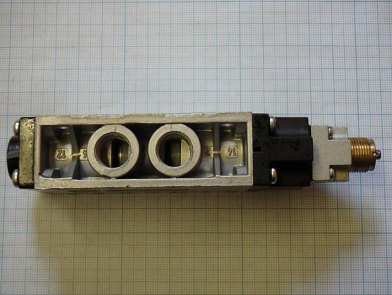 Пневмораспределитель пневмоклапан UNIVER AC-8010 ac8010 5/2-ходовой производитель UNIVER