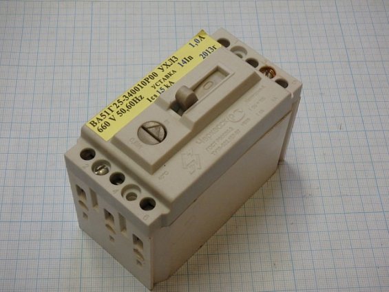 Выключатель автоматический ВА51Г25-340010Р00УХЛ3 1,0А 660V 50,60Hz уставка 14In Ics 1,5kA