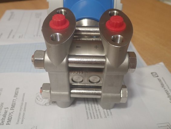 Преобразователь давления Endress+Hauser Deltabar-S PMD75-9TQ52/125 PMD75-ABA7CB1DAAA+L8