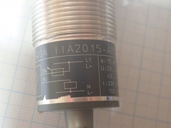 Датчик индуктивный ifm II000A IIA2015-ABOA/3D БЫВШИЙ В УПОТРЕБЛЕНИИ РАБОЧИЙ