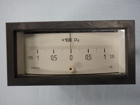 Тягонапоромер ТНМП-52 класс точности 1,5% +-125Pа -1,25-0-+1,25 х100Pa IP40 ГОСТ 2648-78